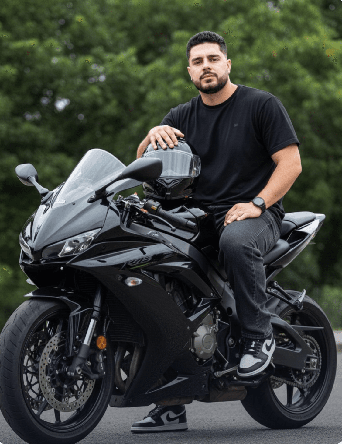PhotoReady AI style preview for Propt moto esportiva on photoready.kaamkardo.com